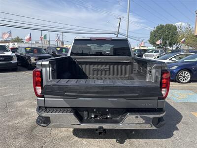 2022 GMC Sierra 1500 Limited SLE - Photo 5 - Dallas, TX 75247