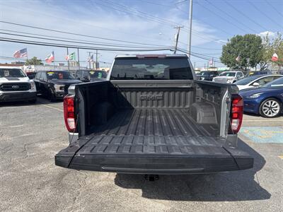 2022 GMC Sierra 1500 Limited SLE - Photo 6 - Dallas, TX 75247