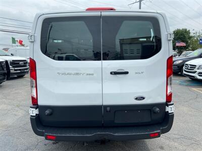 2018 Ford Transit 350 XLT   - Photo 11 - Dallas, TX 75247