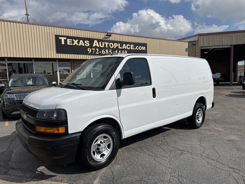 2018 Chevrolet Express 2500 - Photo 1 - Dallas, TX 75247