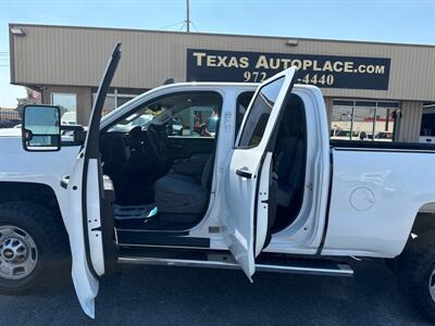 2019 Chevrolet Silverado 2500 Work Truck   - Photo 14 - Dallas, TX 75247