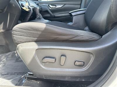 2017 Nissan Rogue SV - Photo 31 - Dallas, TX 75247