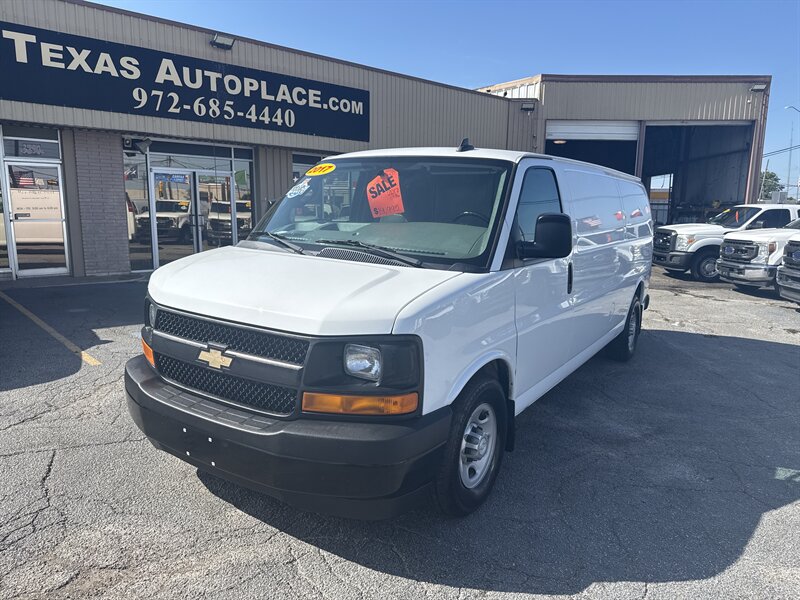 2017 Chevrolet Express 3500  