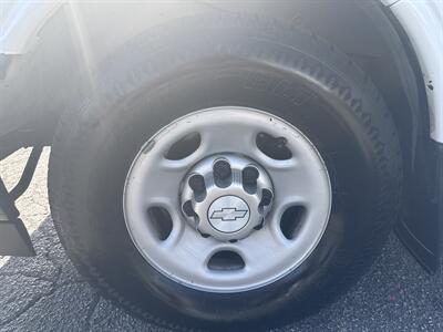 2017 Chevrolet Express 3500   - Photo 26 - Dallas, TX 75247