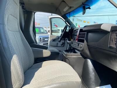 2018 Chevrolet Express 2500   - Photo 30 - Dallas, TX 75247