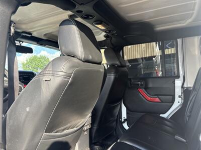 2016 Jeep Wrangler Unlimited Sahara   - Photo 14 - Dallas, TX 75247