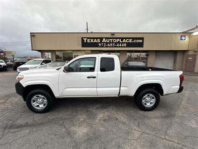 2022 Toyota Tacoma SR   - Photo 2 - Dallas, TX 75247