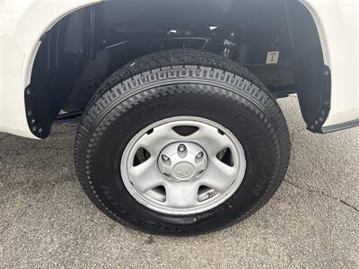 2022 Toyota Tacoma SR   - Photo 26 - Dallas, TX 75247