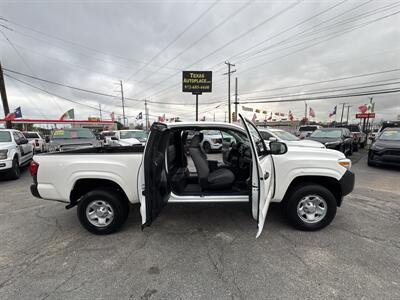 2022 Toyota Tacoma SR   - Photo 12 - Dallas, TX 75247