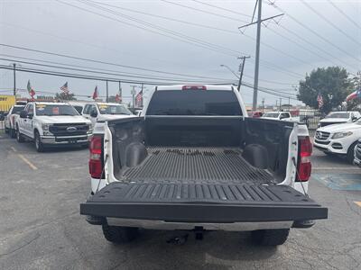 2018 GMC Sierra 1500 SLE   - Photo 10 - Dallas, TX 75247