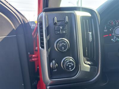 2017 Chevrolet Silverado 1500 LT - Photo 14 - Dallas, TX 75247