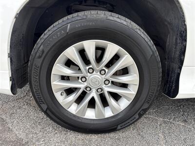 2016 Lexus GX 460   - Photo 32 - Dallas, TX 75247