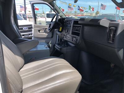 2018 Chevrolet Express 3500   - Photo 9 - Dallas, TX 75247