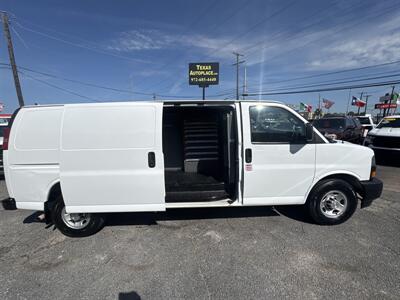 2018 Chevrolet Express 3500   - Photo 13 - Dallas, TX 75247