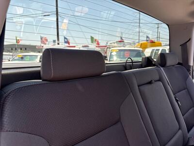 2018 Chevrolet Silverado 1500 LT   - Photo 34 - Dallas, TX 75247