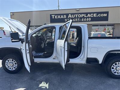 2022 Chevrolet Silverado 2500 LT   - Photo 17 - Dallas, TX 75247