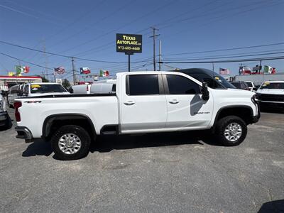 2022 Chevrolet Silverado 2500 LT   - Photo 9 - Dallas, TX 75247