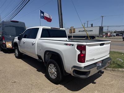 2022 Chevrolet Silverado 2500 LT   - Photo 3 - Dallas, TX 75247