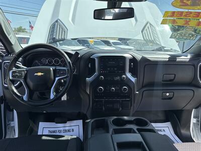 2022 Chevrolet Silverado 2500 LT   - Photo 23 - Dallas, TX 75247