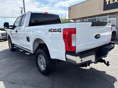 2019 Ford F-250 XL   - Photo 11 - Dallas, TX 75247