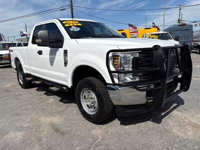 2019 Ford F-250 XL   - Photo 4 - Dallas, TX 75247
