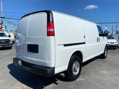 2019 Chevrolet Express 2500   - Photo 10 - Dallas, TX 75247