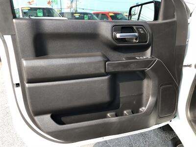2023 GMC Sierra 1500 Pro   - Photo 19 - Dallas, TX 75247