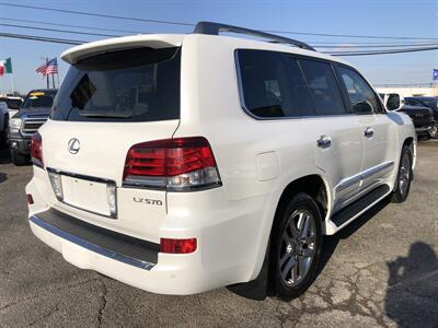 2014 Lexus LX 570   - Photo 10 - Dallas, TX 75247