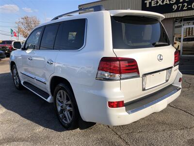 2014 Lexus LX 570   - Photo 12 - Dallas, TX 75247