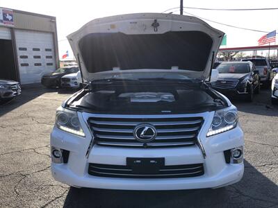 2014 Lexus LX 570   - Photo 4 - Dallas, TX 75247