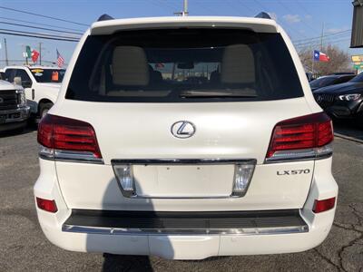 2014 Lexus LX 570   - Photo 11 - Dallas, TX 75247
