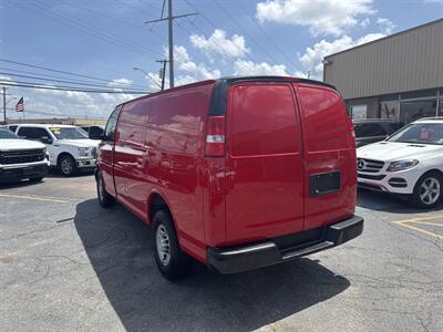 2018 Chevrolet Express 2500   - Photo 10 - Dallas, TX 75247
