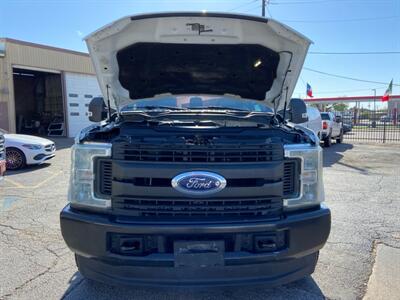 2017 Ford F-250 XL   - Photo 4 - Dallas, TX 75247