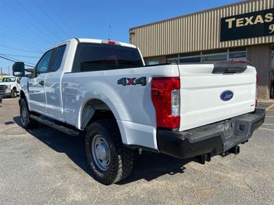 2017 Ford F-250 XL   - Photo 13 - Dallas, TX 75247