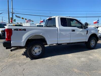 2017 Ford F-250 XL   - Photo 9 - Dallas, TX 75247