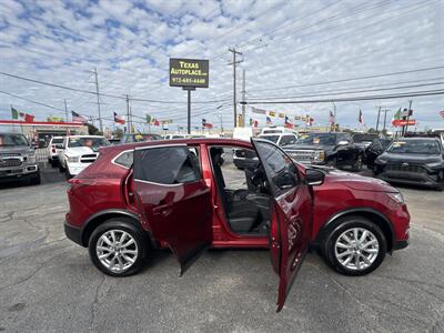 2020 Nissan Rogue Sport S - Photo 13 - Dallas, TX 75247