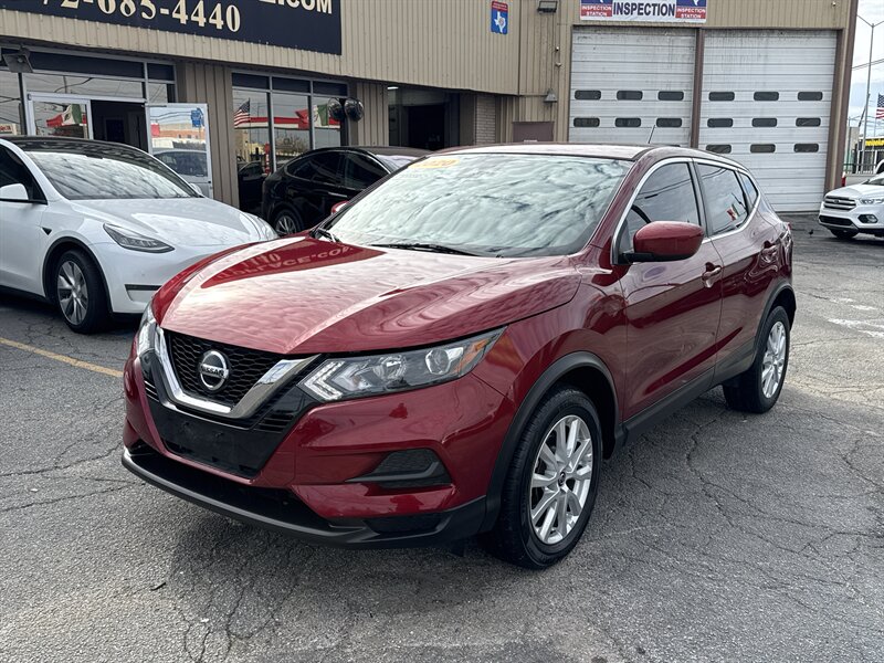 2020 Nissan Rogue Sport S   - Photo 1 - Dallas, TX 75247