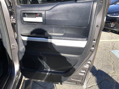 2014 Toyota Tundra SR   - Photo 31 - Dallas, TX 75247