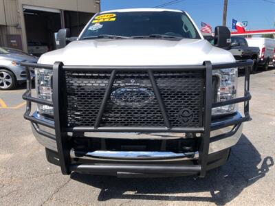 2019 Ford F-250 XL   - Photo 2 - Dallas, TX 75247