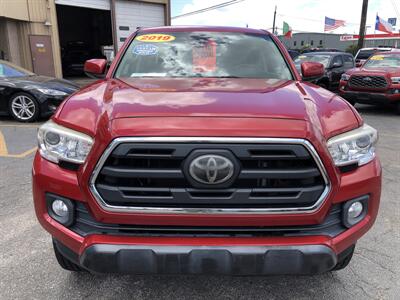 2019 Toyota Tacoma SR5 - Photo 2 - Dallas, TX 75247