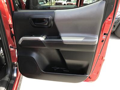 2019 Toyota Tacoma SR5 - Photo 32 - Dallas, TX 75247