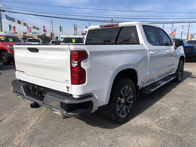 2023 Chevrolet Silverado 1500 LT   - Photo 10 - Dallas, TX 75247