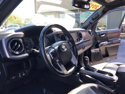 2017 Toyota Tacoma Limited   - Photo 29 - Dallas, TX 75247