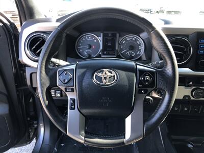 2017 Toyota Tacoma Limited   - Photo 15 - Dallas, TX 75247