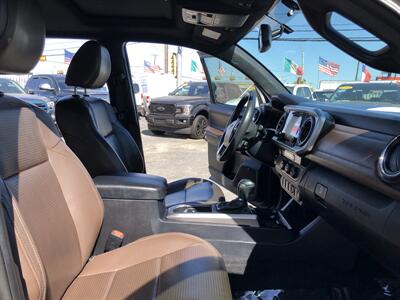 2017 Toyota Tacoma Limited   - Photo 37 - Dallas, TX 75247