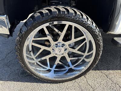 2020 GMC Sierra 1500 SLT - Photo 38 - Dallas, TX 75247