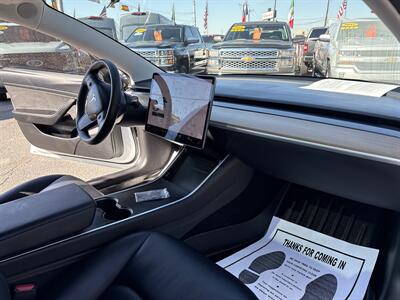 2020 Tesla Model 3 Standard Range Plus   - Photo 22 - Dallas, TX 75247