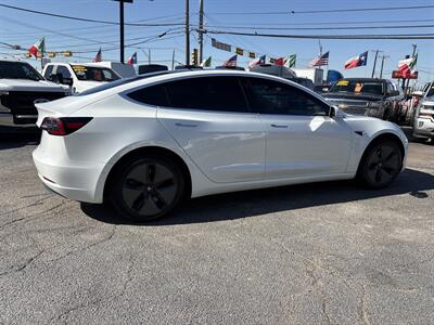2020 Tesla Model 3 Standard Range Plus   - Photo 5 - Dallas, TX 75247