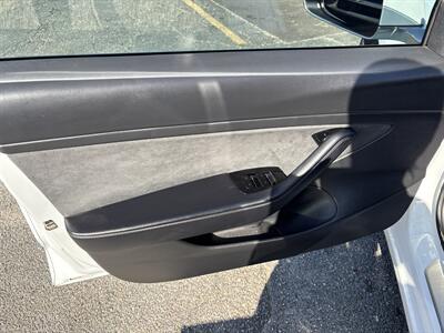 2020 Tesla Model 3 Standard Range Plus   - Photo 10 - Dallas, TX 75247