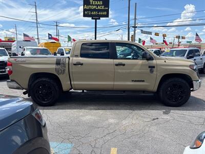 2019 Toyota Tundra SR5   - Photo 9 - Dallas, TX 75247